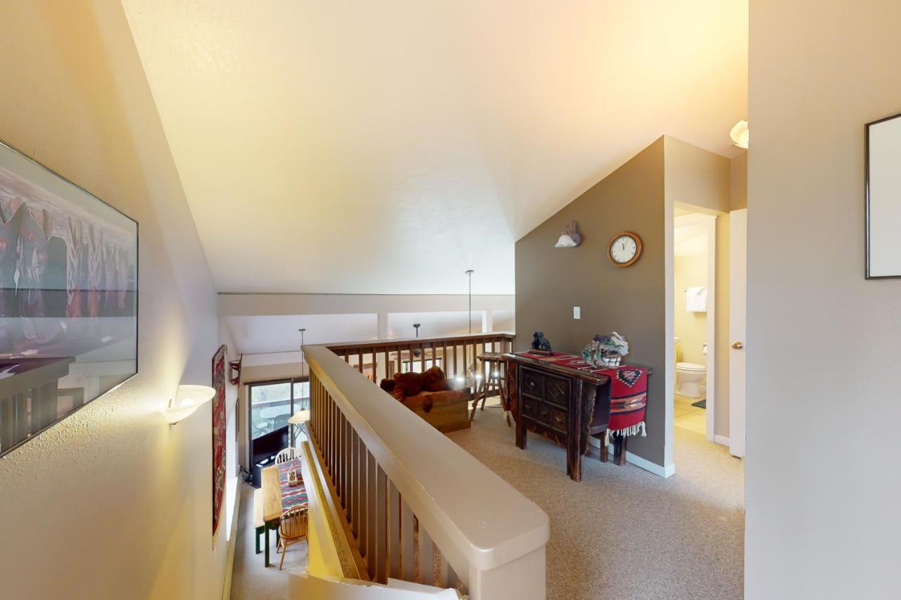 Moose Creek Lodge Wilson Bagian luar foto